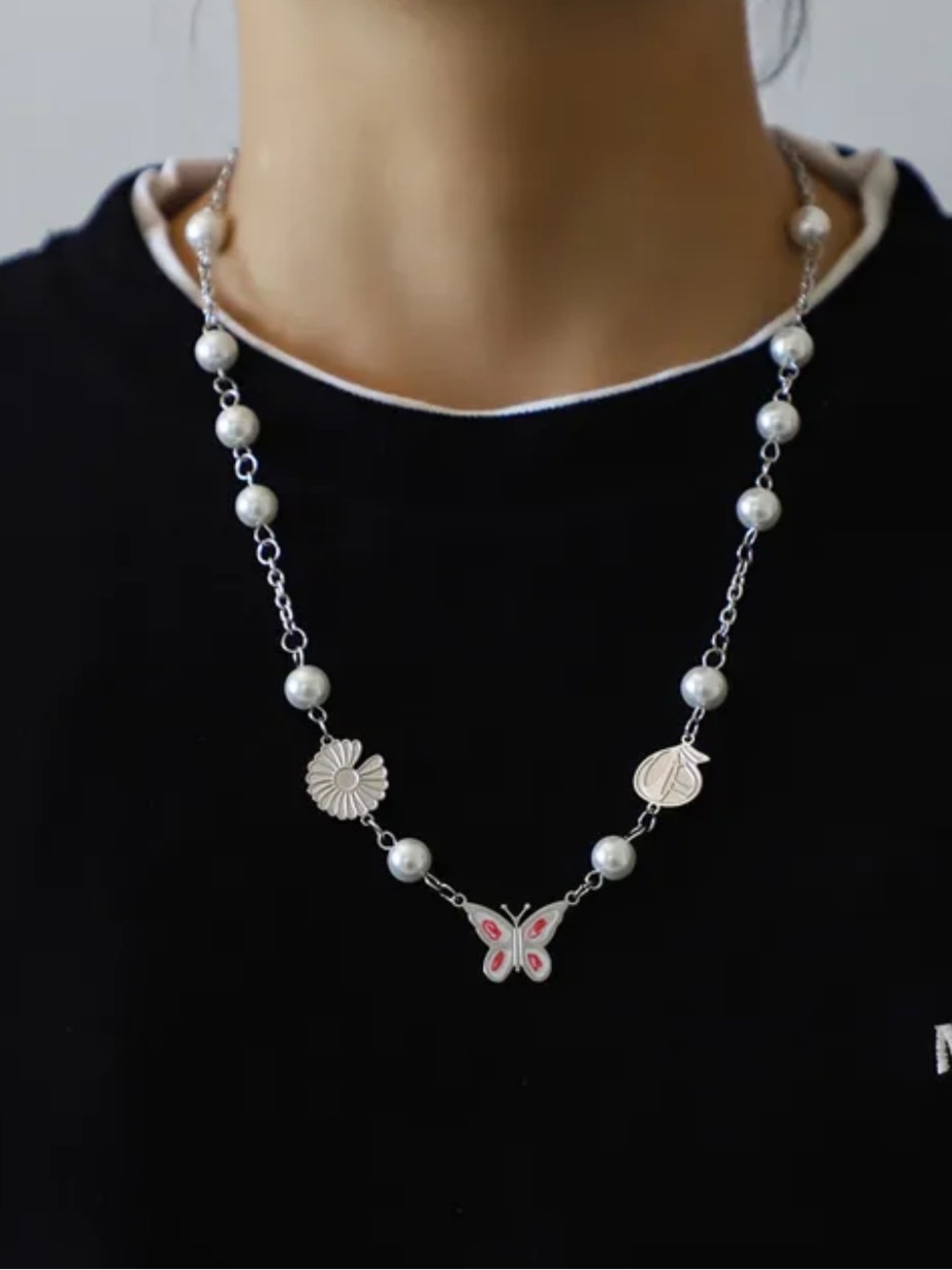STUGAZI Selene Angel Butterfly Pearl Chain Necklace